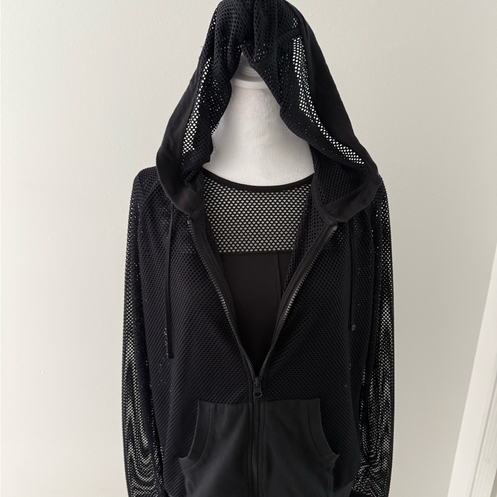 Blanc Noir Women’s Black Zip Up Hoodie with Matching Muscle Tank Size Medium